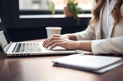 青岛旅游攻略7月穿搭